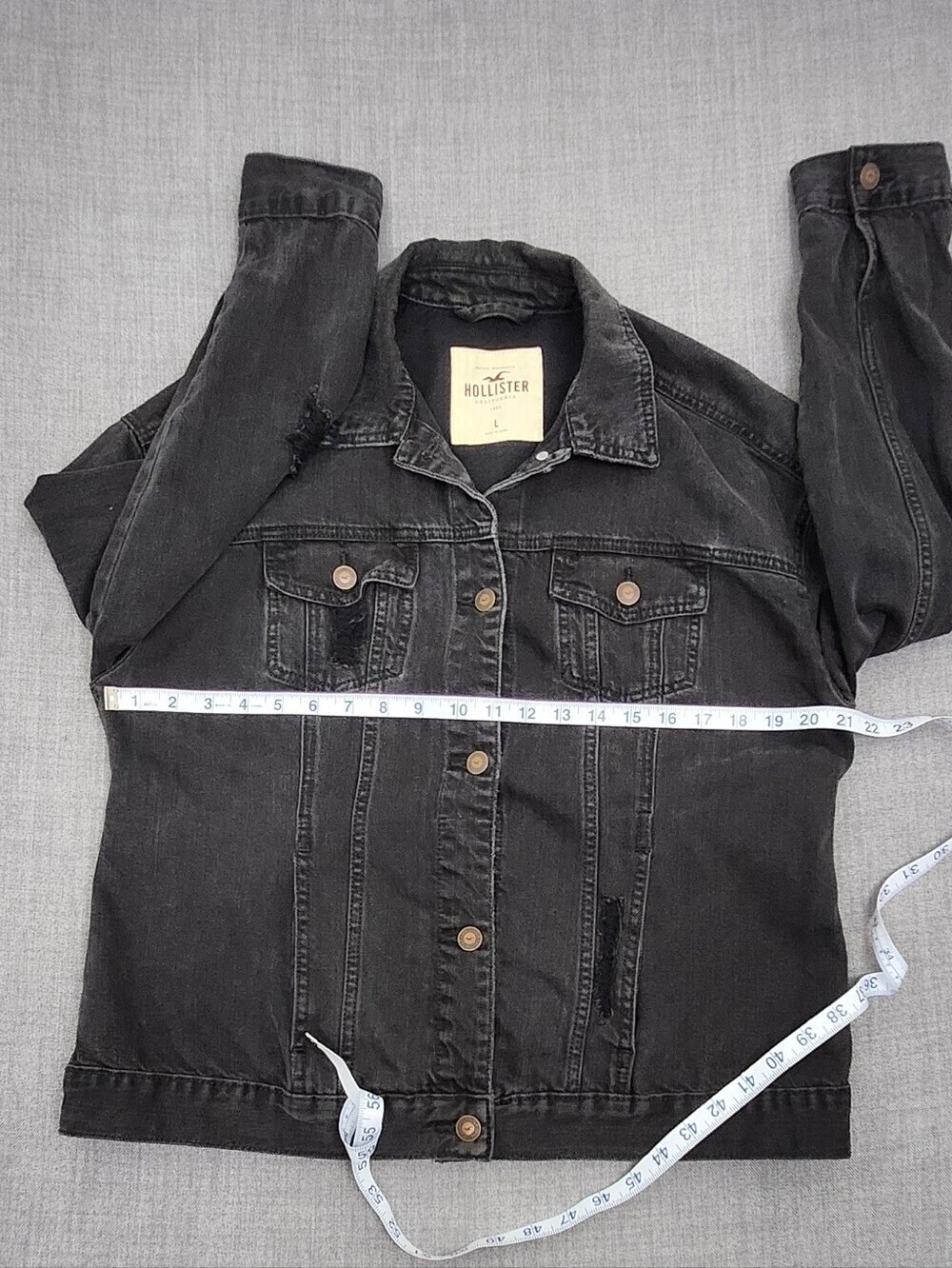 Hollister Black Distressed 100% Cotton Denim Jean Jacket. Large - Picture 8 of 10